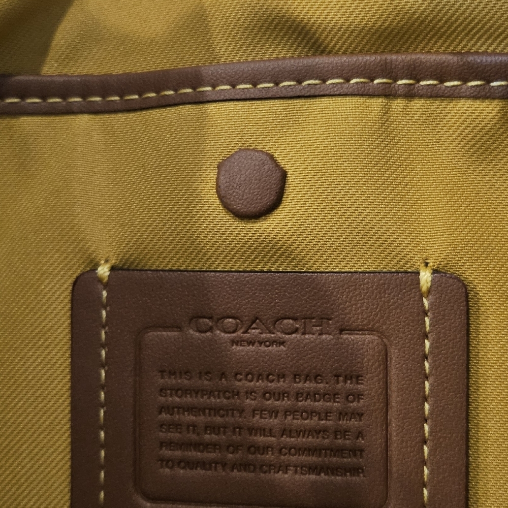 Coach Cary Leather Shoulder Bag Yellow - Picture 9 of 9
